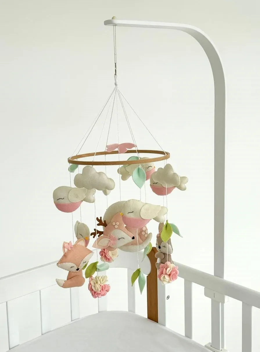 mobil-lisni-zviriatka-97747679170361_-82f5a6528f