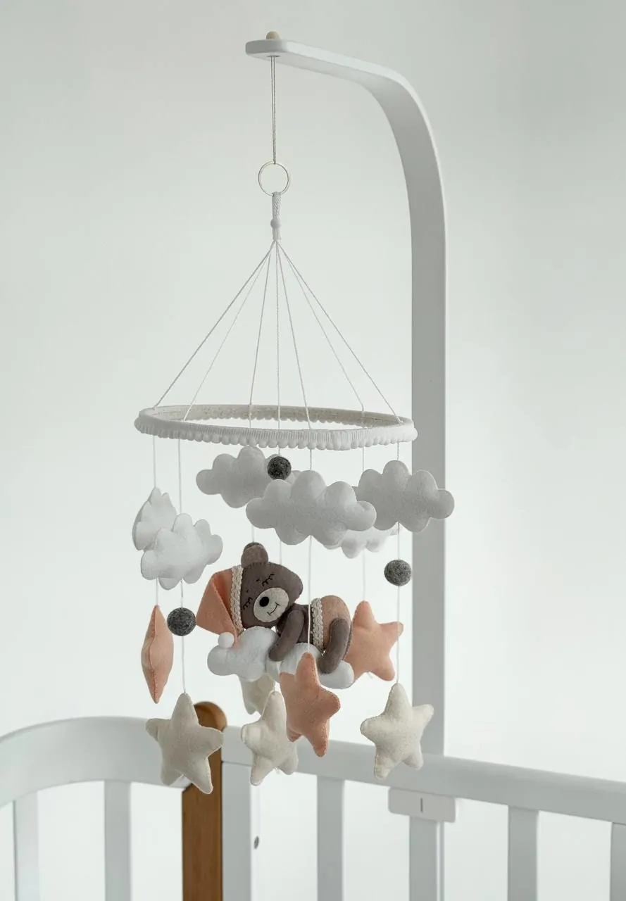 mobil-vedmedyk-iz-persykovoiu-shapochkoiu-89228508464230_-a066fdd9cb